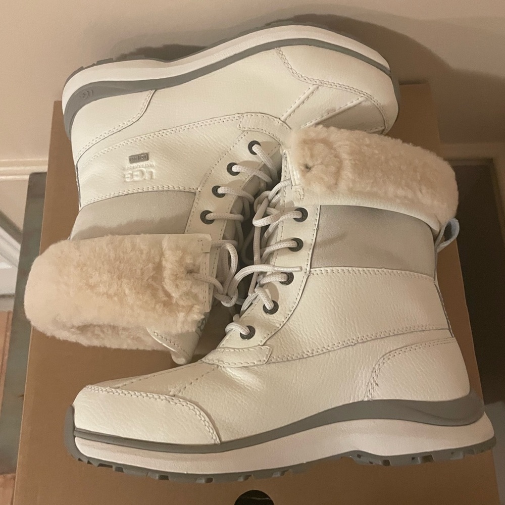 NEW UGG Adirondack III Boot - Picture 5 of 11